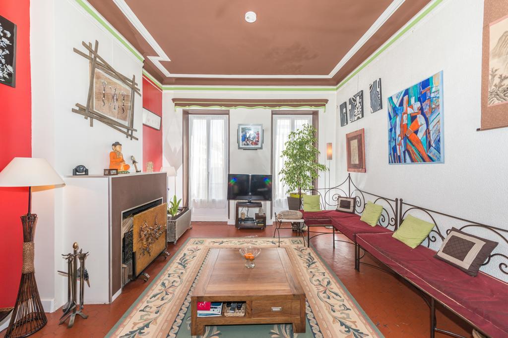 Maam - Bugeaud Apartman Marseille Szoba fotó